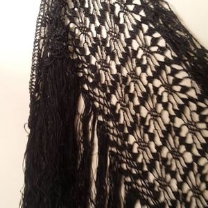 NWT DOLCE & GABBANA Black Shawl/Scarf